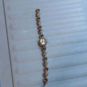 Elegant Marcasite Women's Bracelet Watch